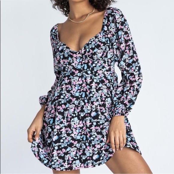 Princess Polly Kassie Long Sleeve Smocked Mini Dress Black Floral 2 - Picture 4 of 16